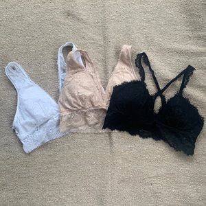 3 aerie bralettes medium